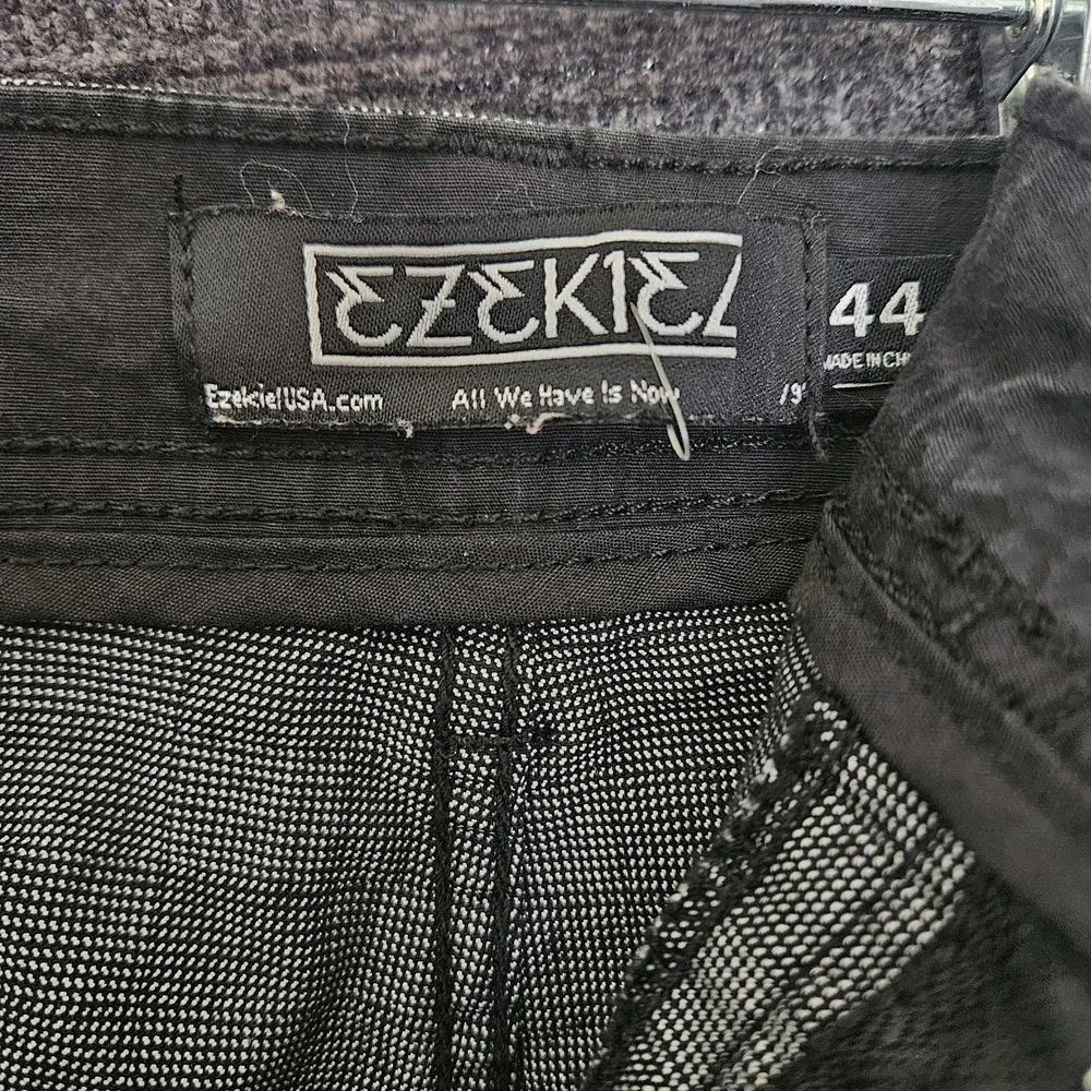 Ezekiel Plaid Board Shorts Hybrid Mens Size44 Gray/Black Cotton Skater Surf Swim